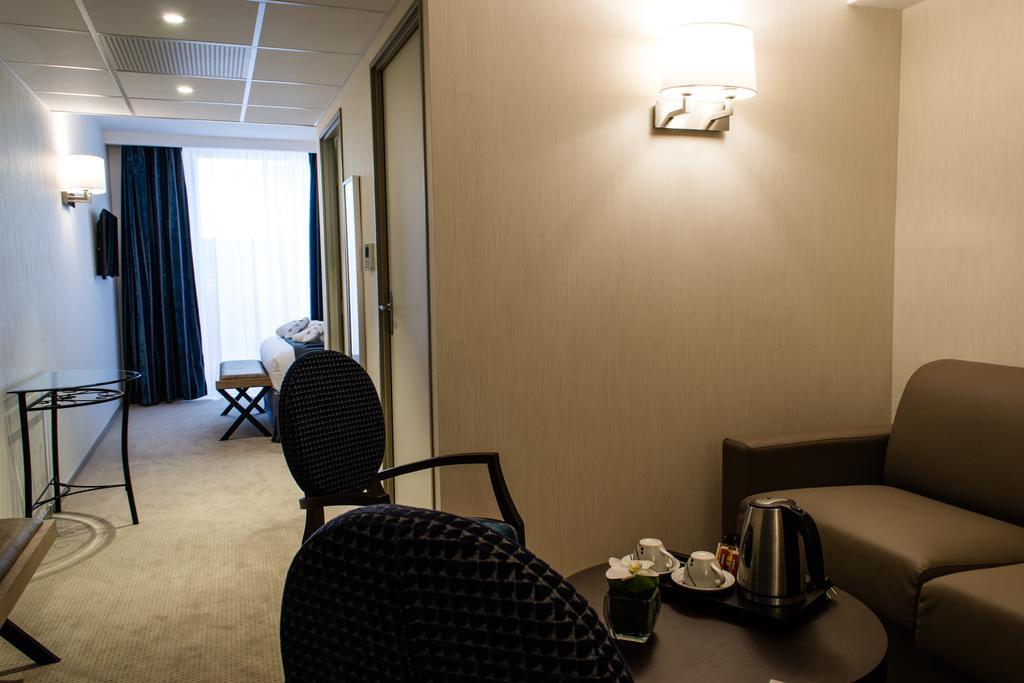 Hotel Le Rive Droite & Spa Lourdes Ngoại thất bức ảnh