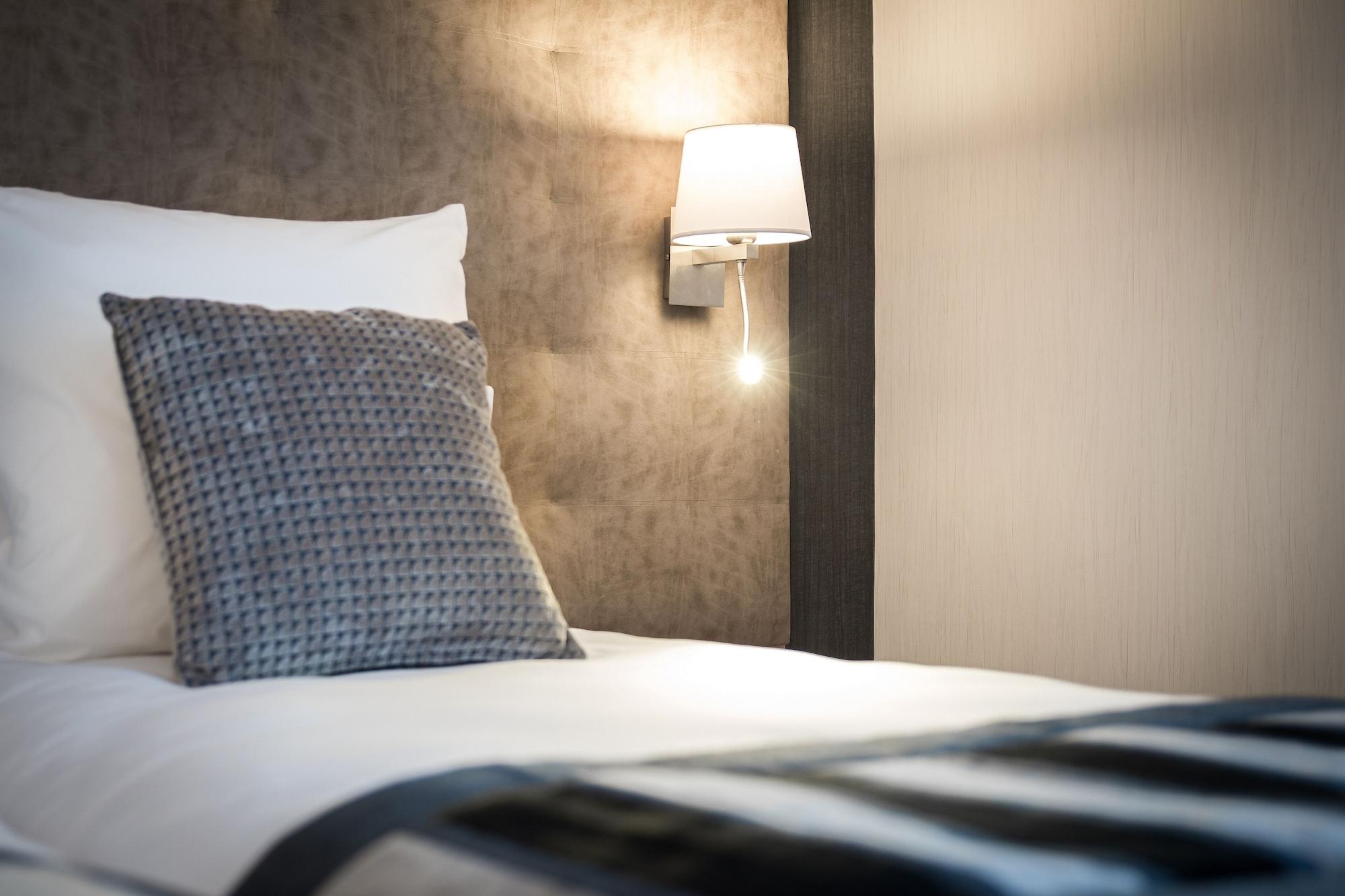 Hotel Le Rive Droite & Spa Lourdes Ngoại thất bức ảnh