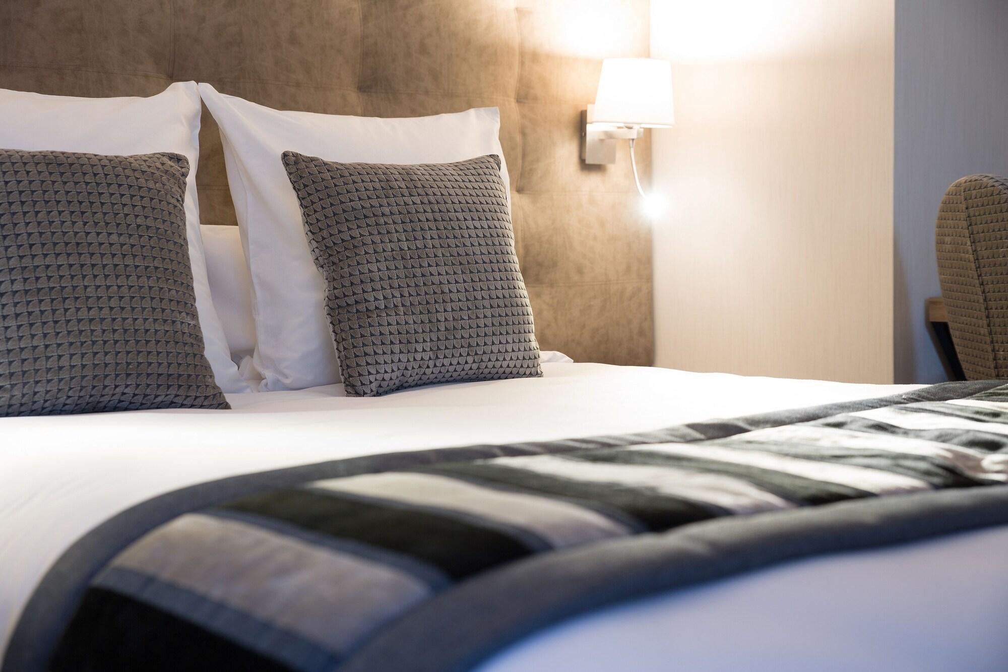 Hotel Le Rive Droite & Spa Lourdes Ngoại thất bức ảnh
