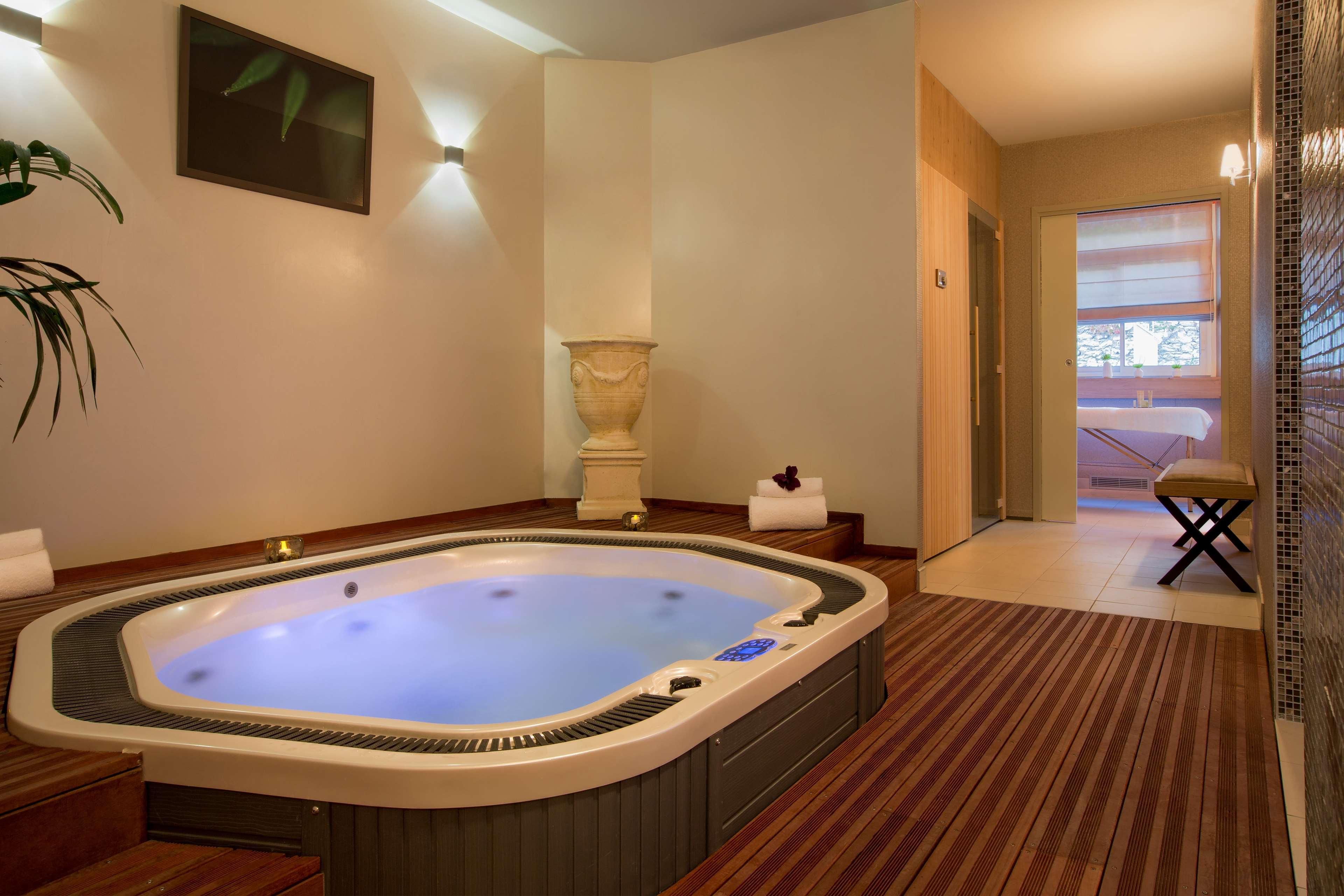 Hotel Le Rive Droite & Spa Lourdes Ngoại thất bức ảnh